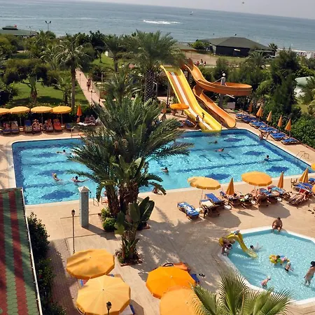 Ośrodek wypoczynkowy Caretta 4*