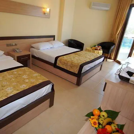 Resort Caretta 4*